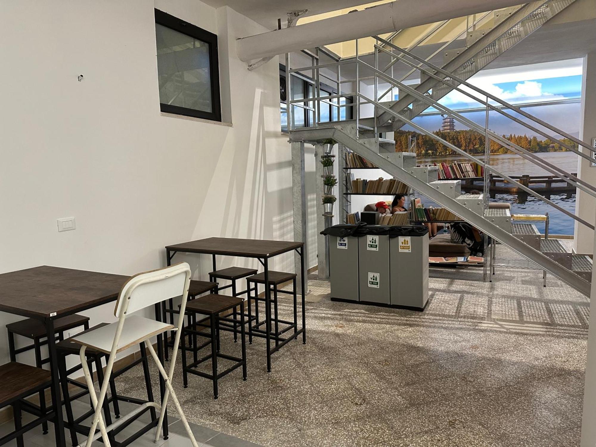 Cconforthotels Host Bari Centrale Exterior foto